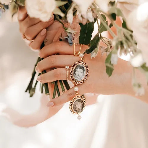 Relicario con foto boda dorado