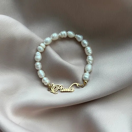 Pulsera Amada name
