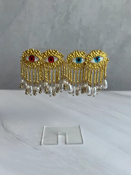 Aretes Ursula ojos