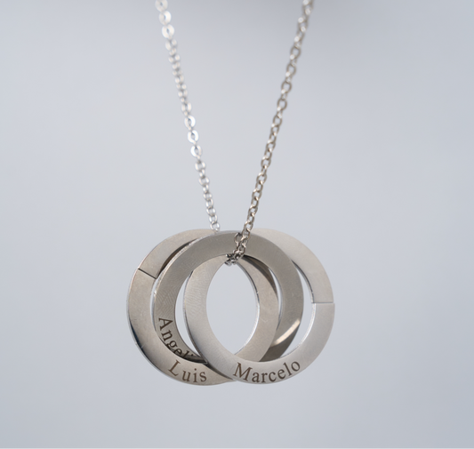 Collar círculos grabados