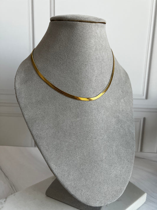 Collar Mona gold